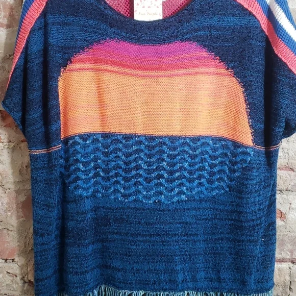 NEW FREE PEOPLE SUNSET FRINGE SWEATER Size XS - Picture 3 of 9